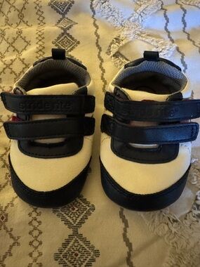 Stride Rite Cream and Black Velcro Toddler Sneakers